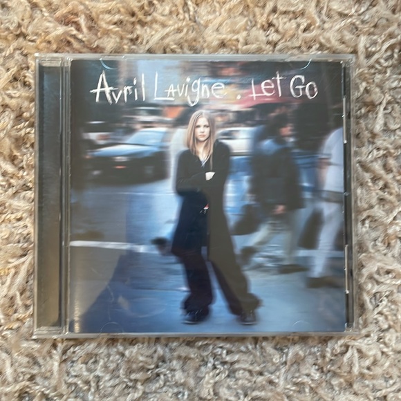 Let Go, Under My Skin Avril Lavinge CDs - Picture 2 of 9